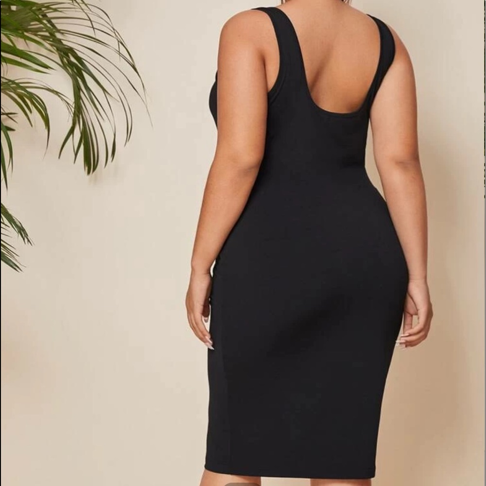 New black body con dress ✨